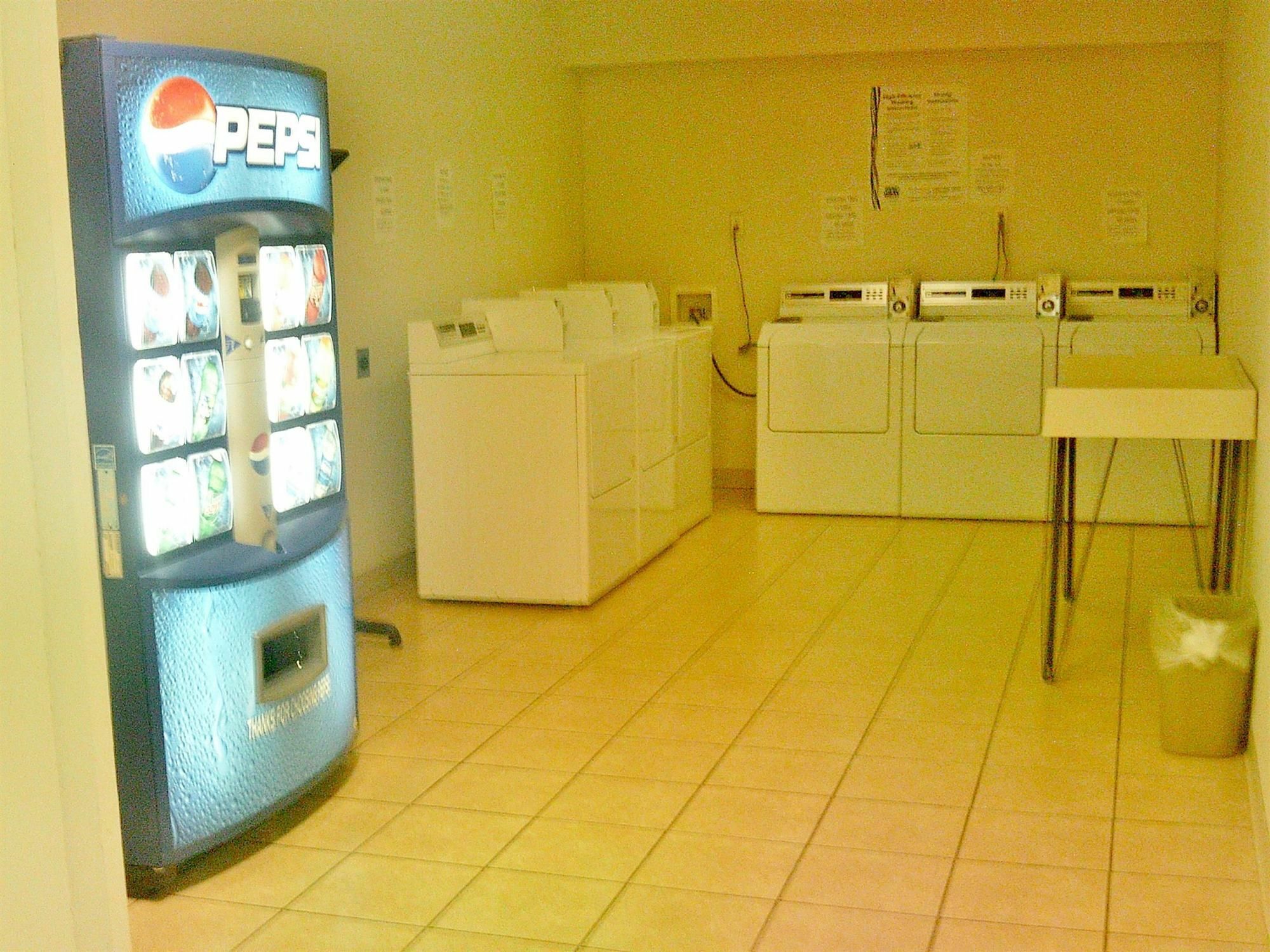 America'S Best Value Inn & Suites 盖洛普 外观 照片